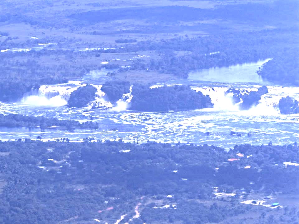 パンタ笛吹カナイマ村